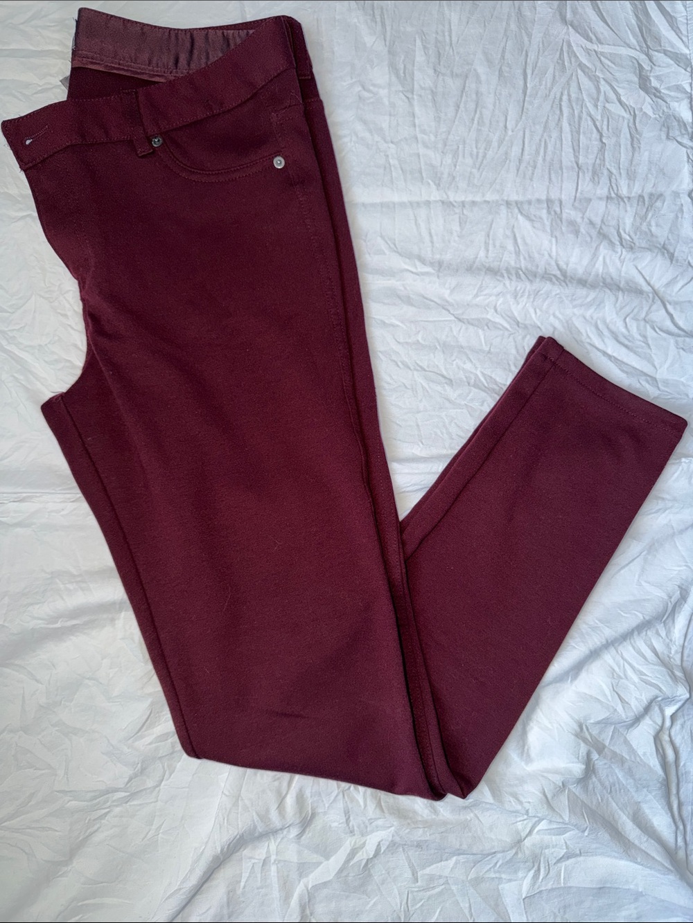 NY & Co Soho Women's Maroon Slim Stretch Pants